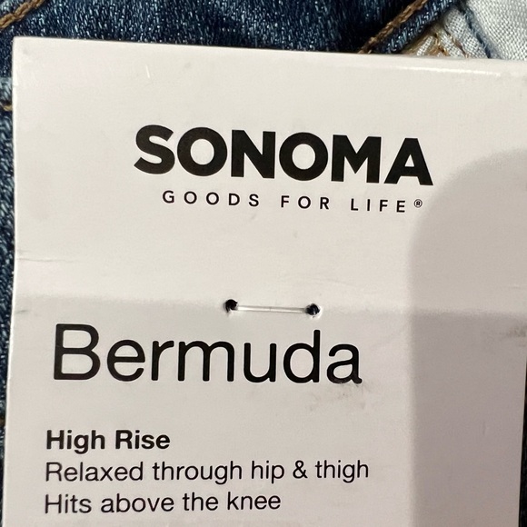 🆕 size 18 denim blue Bermuda high rise shorts - Picture 6 of 7